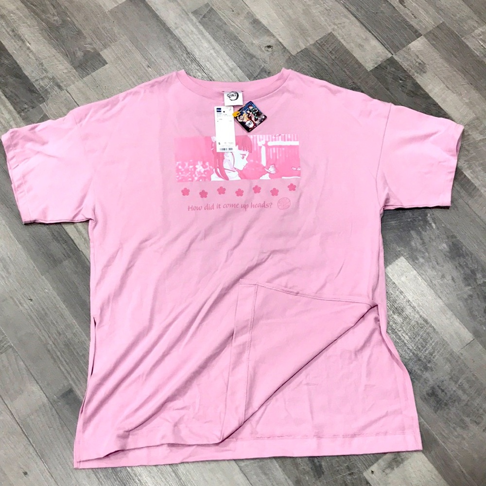 Demon slayer pink  limited edition t-shirt❤️‍🔥NWT